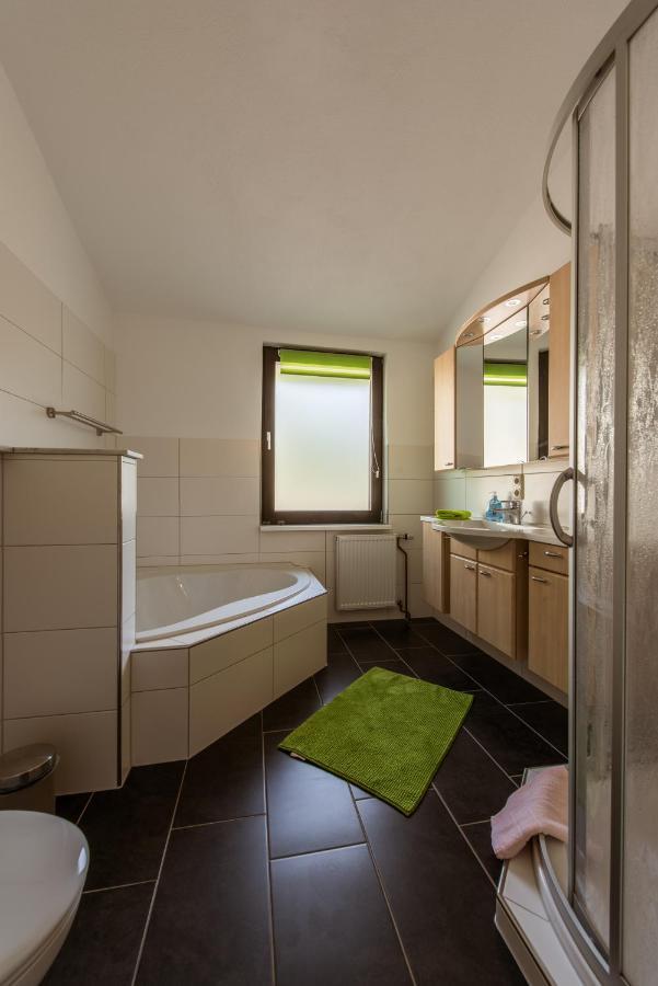 Ferienhaus Little Rennsteig Айзенах Екстериор снимка