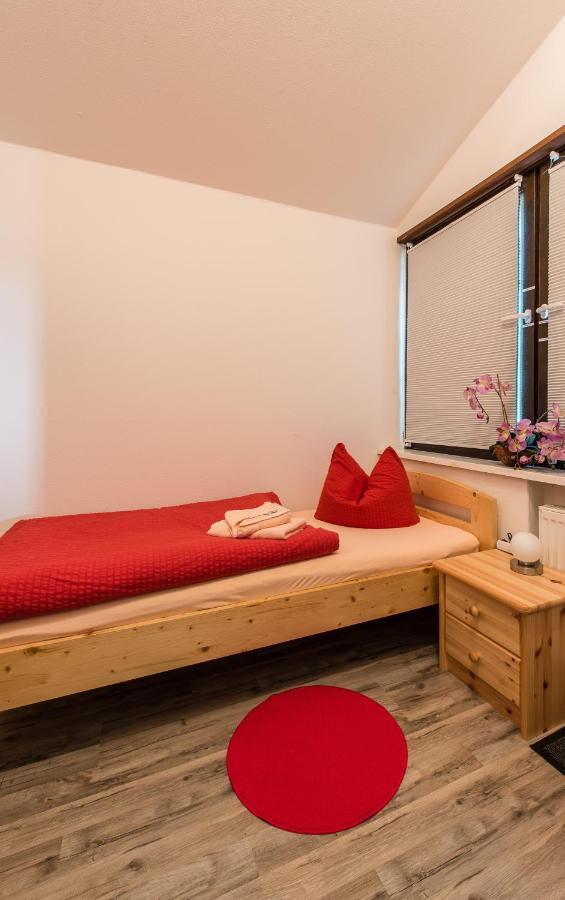 Ferienhaus Little Rennsteig Айзенах Екстериор снимка